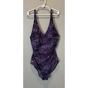 Women's Speedo One Piece Crossback Swimsuit Size 12 Purple
